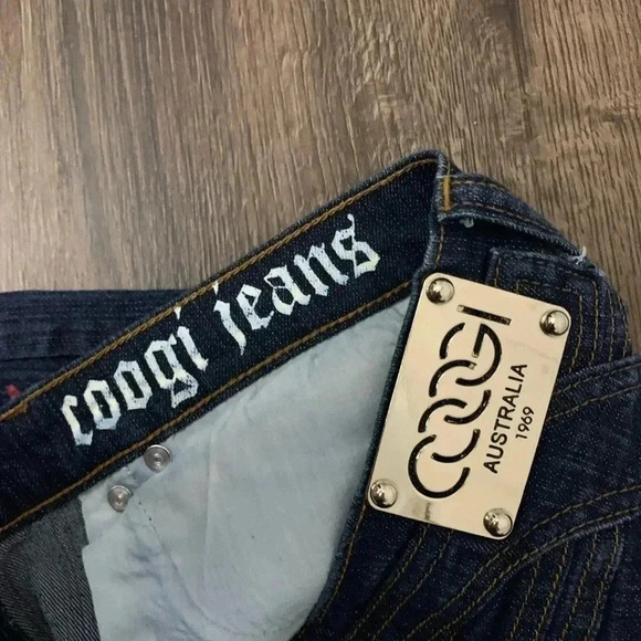 Coogi capris multi color bedazzled butt size 7/8 - Picture 6 of 8